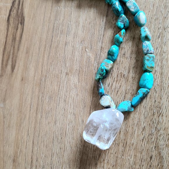 Handmade Turquoise and clear Quartz necklace/choker. - Picture 5 of 5